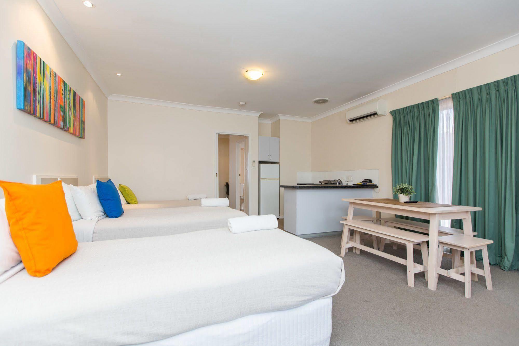 Lincoln Cottage Motor Inn Wagga Wagga Exteriör bild