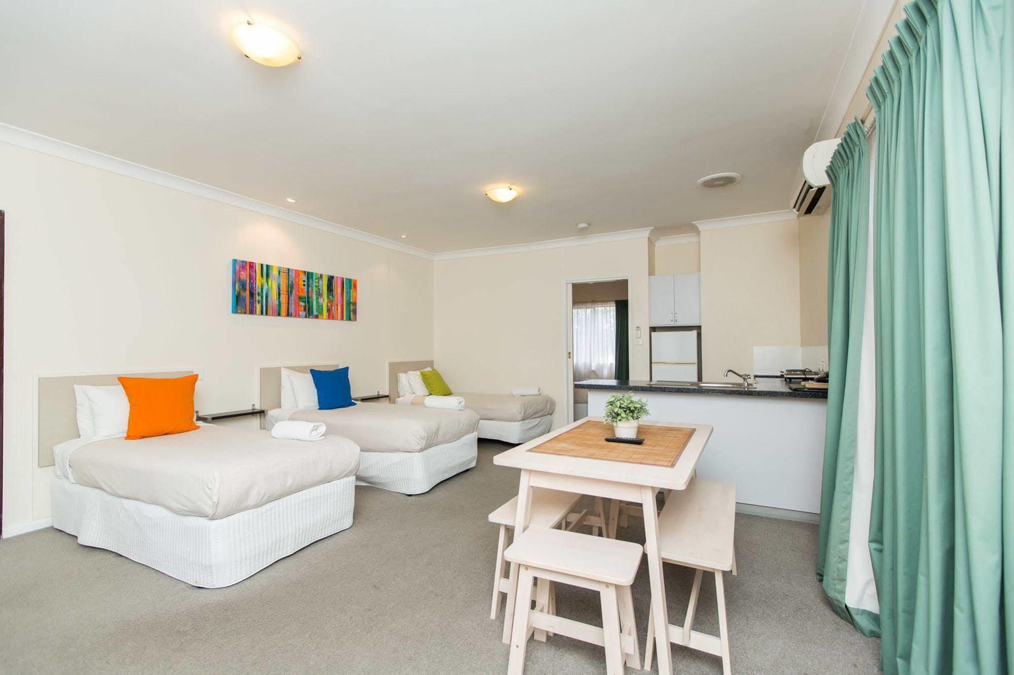 Lincoln Cottage Motor Inn Wagga Wagga Exteriör bild