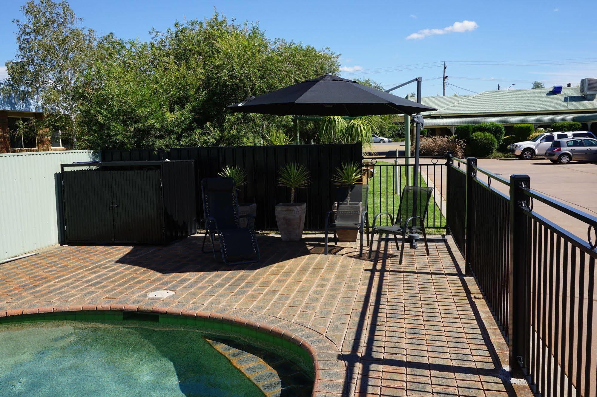 Lincoln Cottage Motor Inn Wagga Wagga Exteriör bild